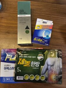 ドラッグストアの戦利品